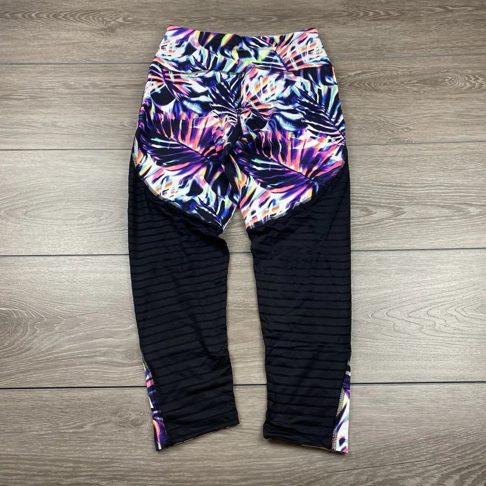 Victoria's Secret PINK Women's Ultimate Crop Leggings Multicolor Tropical Large